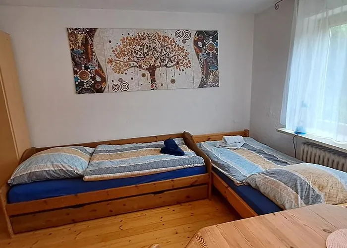 Lägenhet Helle Souterrainwohnung Naehe Flughafen, Landshut Und Muenchen 1 Bis 5 Personen